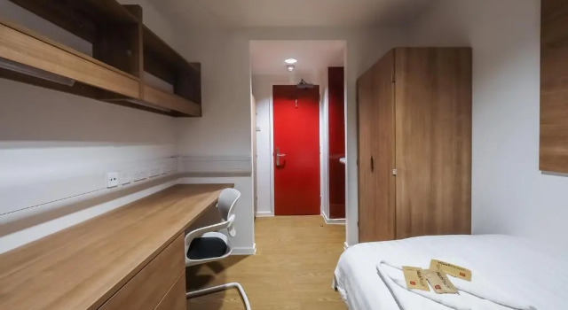 Номер Standard LSE High Holborn