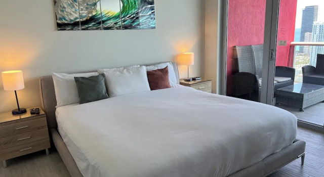 Номер Standard Private Ocean Luxury Condos at Beachwalk Resort