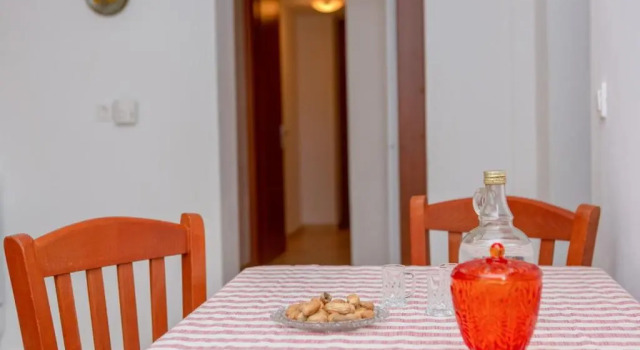 Apiranthian house II (3 BDRM), Boek Appartement Apiranthos Griekenland