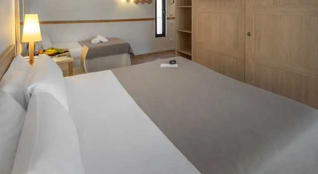 Двухместный номер Comfort Отель Dynamic Els Ports Resort