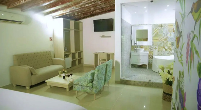 Номер Deluxe HOTEL HABANA REAL