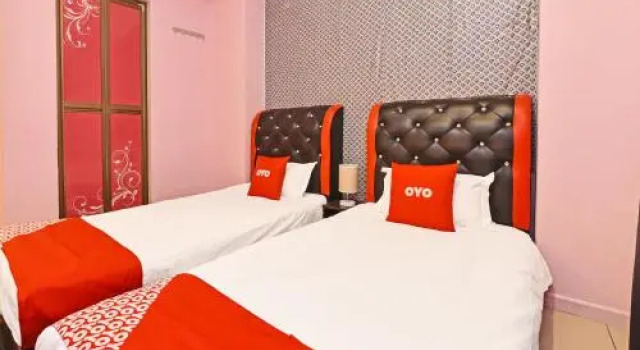 8 Hotel, Varaa Hotelli Hotellit Nilai pysäköinnillä, Pysäköinti
