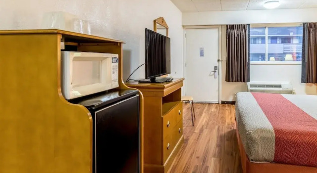 Двухместный номер Standard Motel 6-Grove City, OH