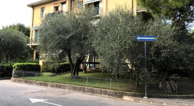 Casa Liliana, Забронировать Отель Сирмионе озеро Гарда