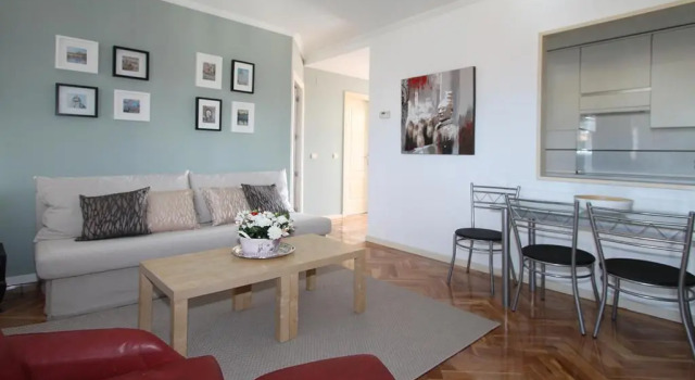 Apartamentos Cinco Rosas, Забронировать Апартаменты/квартира Карабанчель Мадрид, рядом с Карабанчель