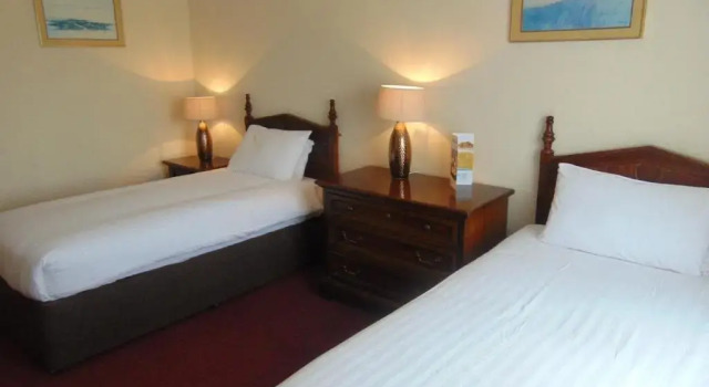 The Harrowgate Hill Lodge, Забронировать Отель Отели Тиссайд 3 звезды, 3*