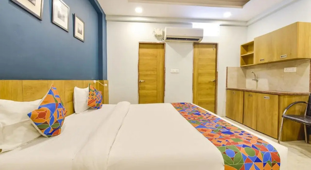 Fabhotel Rush Imperial, Забронировать Отель Отели штата Махараштры 3 звезды, 3*
