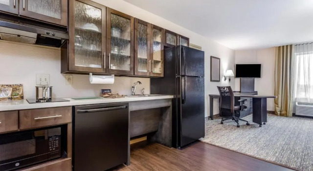 Люкс Candlewood Suites Bensalem - Philadelphia Area by IHG