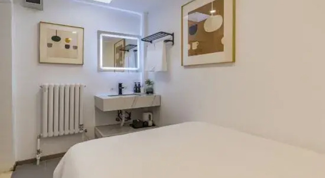 Одноместный номер Standard Beijing Red Lantern House