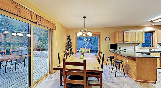 98 Mountain View Trail Cabin - 3 Br cabin by RedAwning, Rezerwuj Dom wakacyjny Hotele w Vail Ski z parkingiem, Parking
