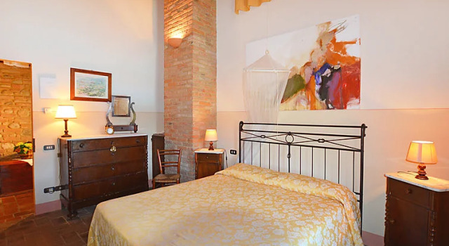 Locazione Turistica Casa Mori, Boek Hotel Certaldo Val D'Elsa