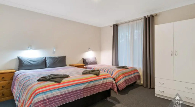 Коттедж с 2 комнатами Margaret River Tourist Park