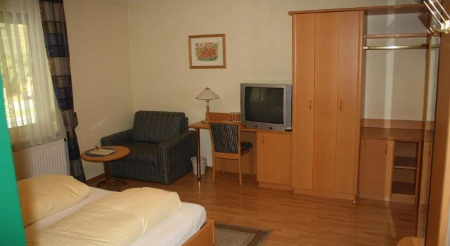 Ferien beim Treiber, Prenota Hotel Hotel a Burgenland con parcheggio, Parcheggio