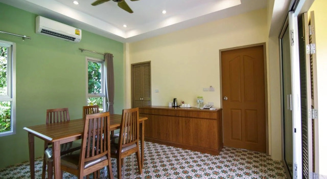 Villa Blanca Hotel & Restaurant, Забронировать Отель Чао-Лао-Бич 