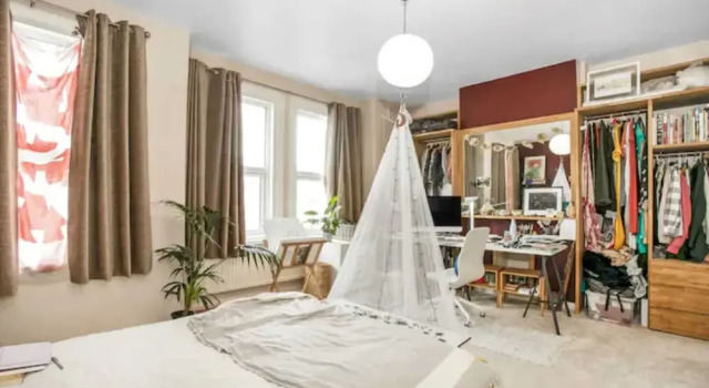 Gorgeous Refurbished 2 Bedroom Apartment With Garden