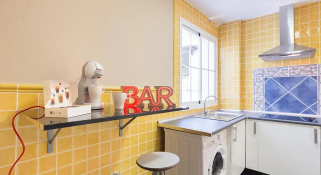 GR2-Large Groups Apt-Walking Distance To Old Town, Забронировать Отель Малага Коста-дель-Соль, рядом с Музей Хорхе Рандо