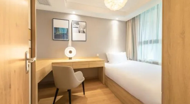 Люкс Business Fcg  Suites  By  Neqta