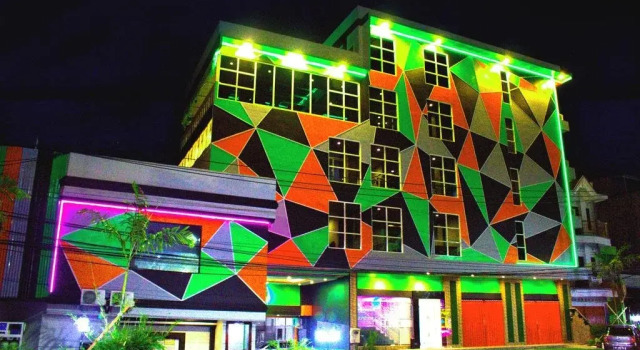 Sevensix, Book Hotel Balikpapan 