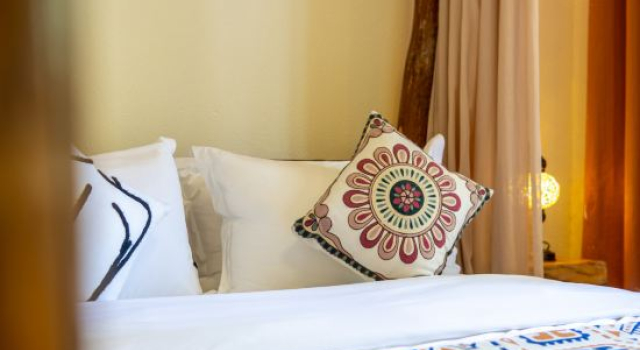 Люкс Floral Hotel · Huashi | Art Gallery VILLA Garden Boutique (Yining Six Star Street Branch)