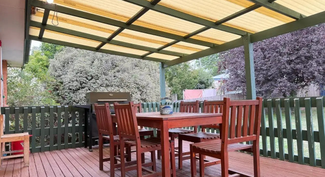 Scullin 3BR House, Free WiFi, Netflix, Parking, Prenota Hotel Belconnen New South Wales