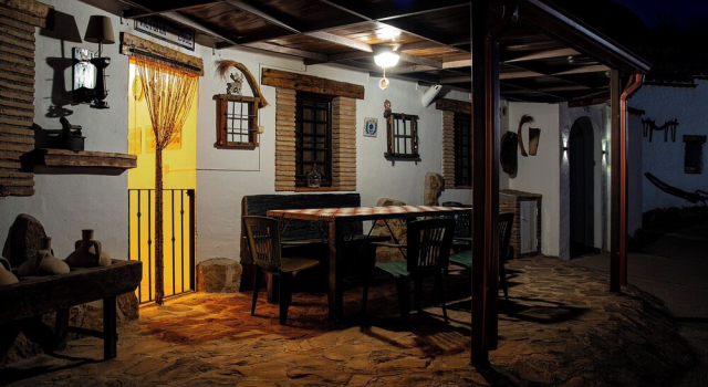 Cuevas Victoria, Varaa Lomakeskus Galera Granada