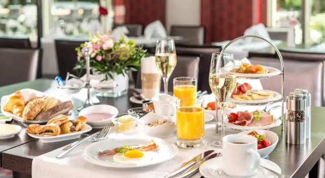Полулюкс Dorint Hotel Potsdam