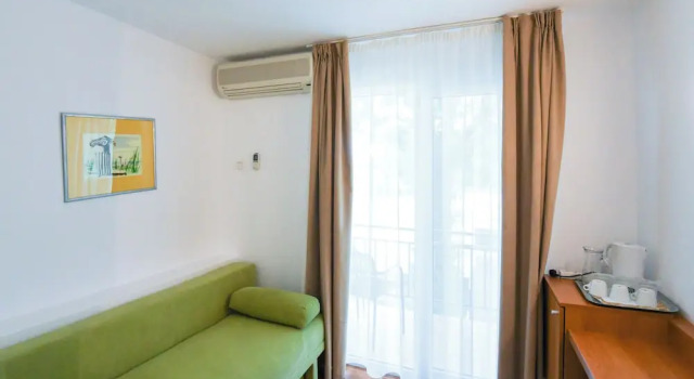 Студия Superior Complex Modern Mamaia
