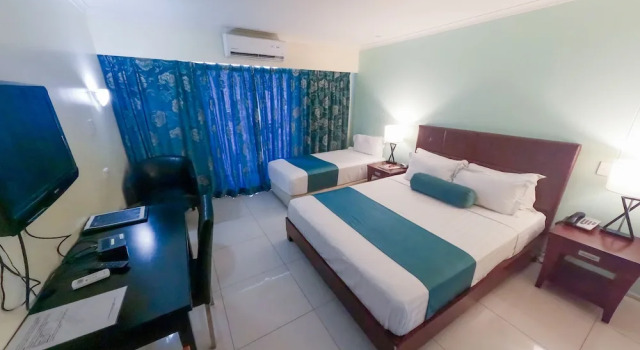 Номер Deluxe Gazelle International Hotel