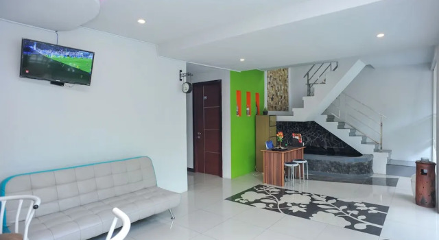 Airy Mataram Cakranegara Bangau 2 Lombok, Boek Hotel Hotels in Lombok met parkeren, Parkeren