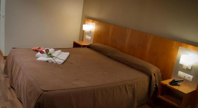 Двухместный номер Standard Hotel AS Torrent