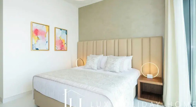 Апартаменты LUX The Marina Vista Beachfront Suite 3