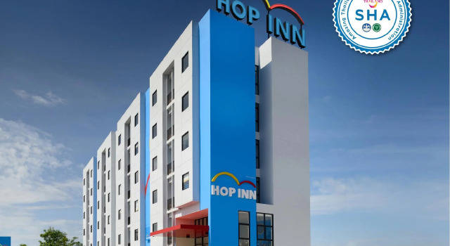 Кровать в общем номере HOP INN Lampang City Center