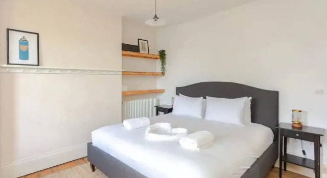 Stunning 2 Bedroom House in Peaceful London Fields