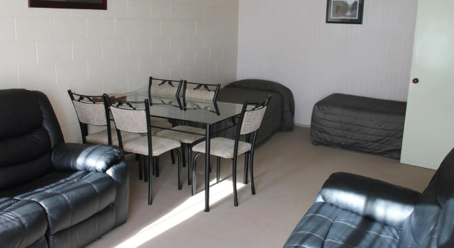 Семейный номер Standard Riverview Motel