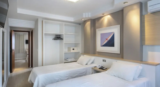 Номер Executive Miramar Hotel