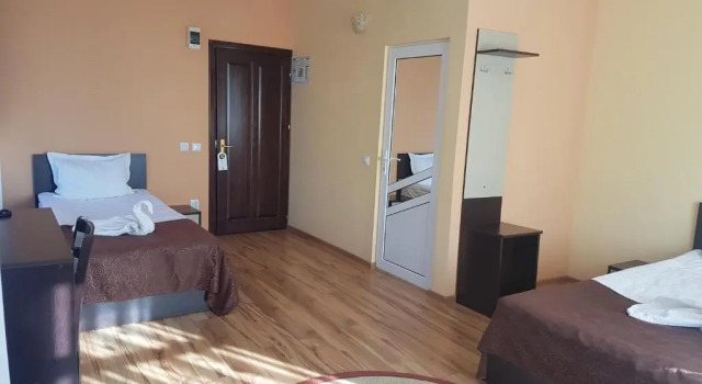 Трёхместный номер Standard Motel Imperial