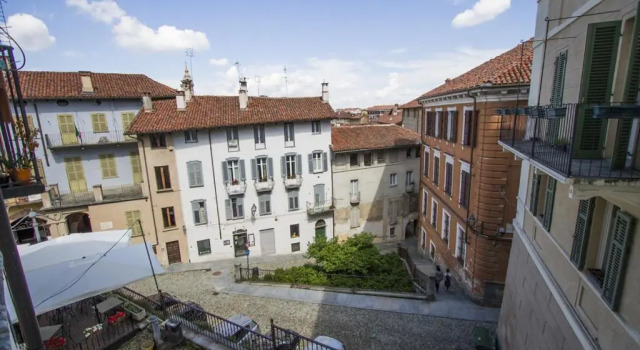 2 Via Muletti