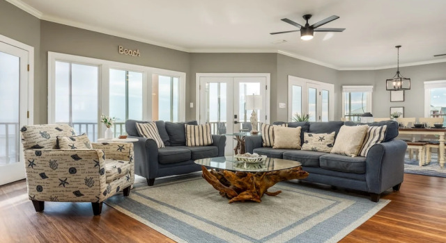 Serenity By The Sea - 317 Audubon 5 Bedroom Home by RedAwning, Boek Vakantiehuis Dauphin Island Alabama