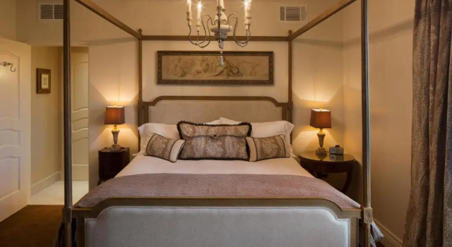 Студия Enchante Boutique Hotel