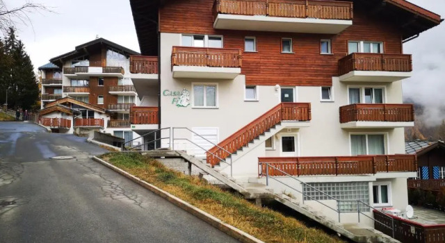 Charming and Bright Studio with Great View, Забронировать Апартаменты/квартира Зас-Фе Saastal