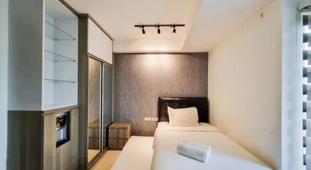 Cozy and Nice Studio at Student Castle Yogyakarta Apartment, Book Apartment Depok 