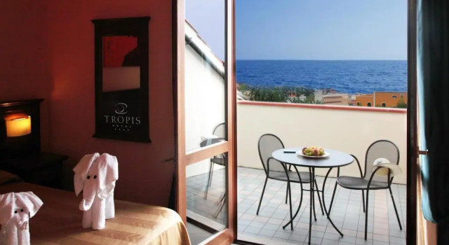 Standard Doppel Zimmer mit Meerblick Hotel Tropis