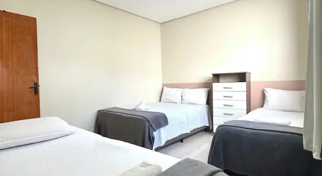 Flat Davisis 3 - Proximo da Avenida JK, Забронировать Отель Отели Пальмас с парковкой, Парковка