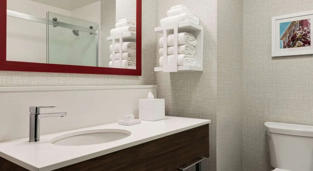 Номер Standard Hampton Inn Starkville Mississippi State University