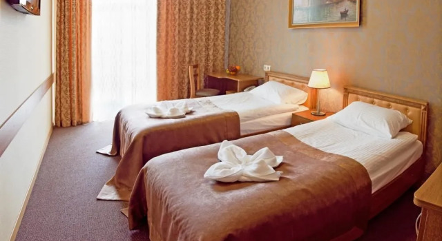 Continental 2 Hotel, Забронировать Отель Отели Одессы с завтраком, рядом с Дерибасовская улица, Завтраки
