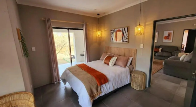 2 Bedroom Bush Villa close to the Kruger