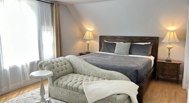 Люкс Superior Redwood Bed and Breakfast