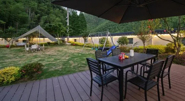 Yuepu Courtyard Green Forest Wild Luxury Family Holiday Homestay (Anji Yunshang Grassland Branch), Prenota Hotel Huzhou Zhejiang