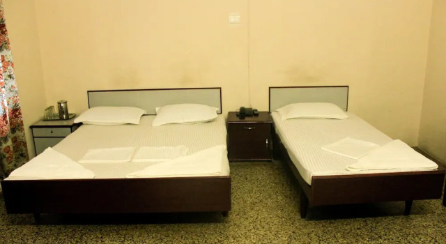 Номер Economy Hotel Keerthi