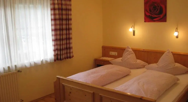 Mittersteghof, Rezervovat Hotel Hotely v Filzmoos s parkováním, Parkování